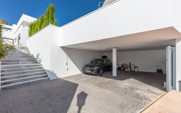 Property slide 9