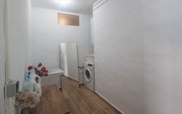 Property slide 31