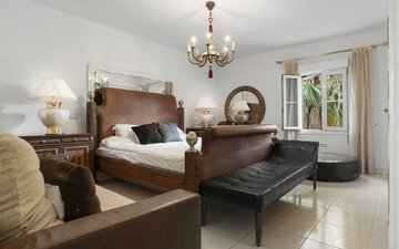 Property slide 14