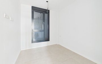 Property slide 7
