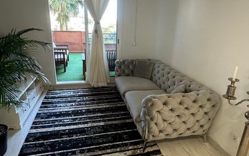 Property slide 17