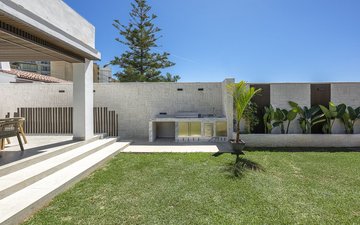 Property slide 25