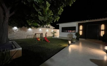 Property slide 50
