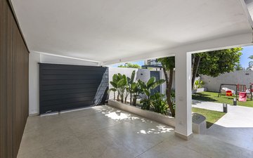 Property slide 8