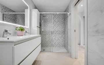Property slide 15