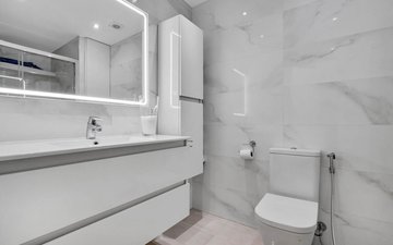 Property slide 18