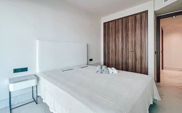 Property slide 19