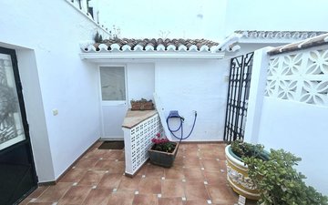 Property slide 27