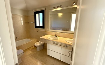 Property slide 14
