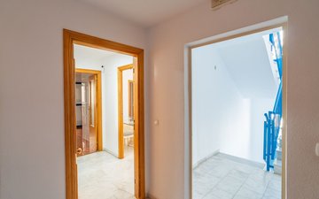 Property slide 39