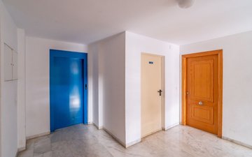 Property slide 50