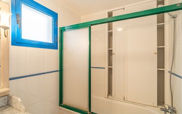 Property slide 67