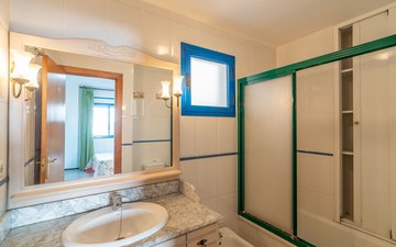 Property slide 72