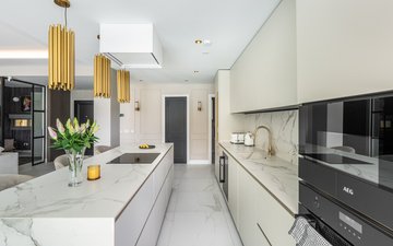 Property slide 10