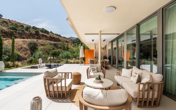 Property slide 16