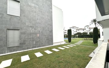 Property slide 21