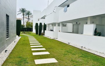 Property slide 22