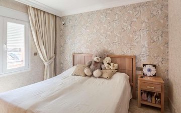 Property slide 16