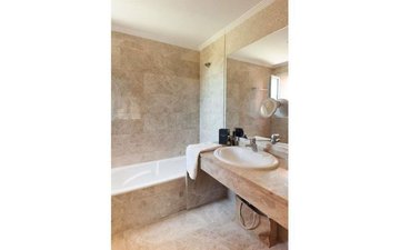 Property slide 17
