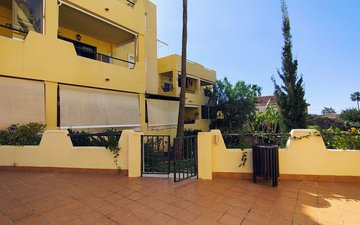 Property slide 25