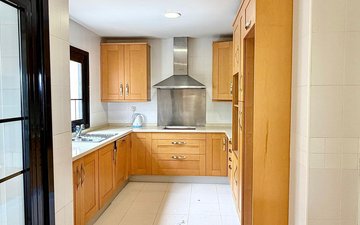 Property slide 15