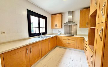 Property slide 17