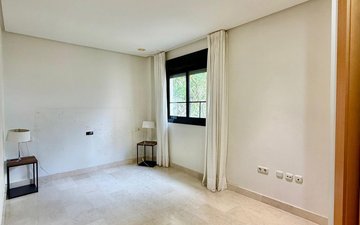 Property slide 48