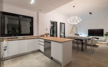 Property slide 22