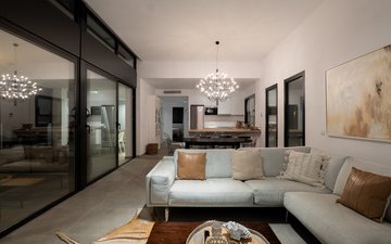 Property slide 24