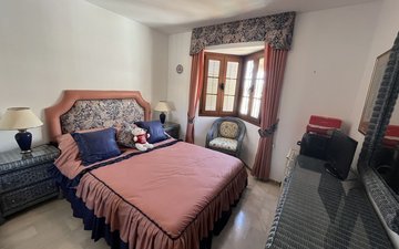 Property slide 8