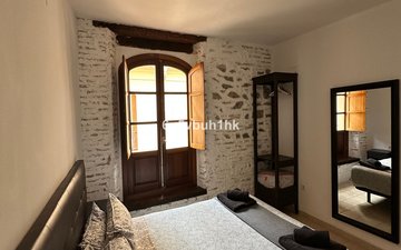 Property slide 10