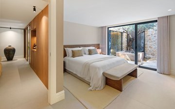 Property slide 17