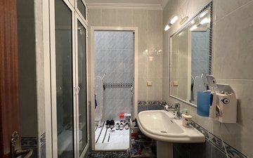 Property slide 107