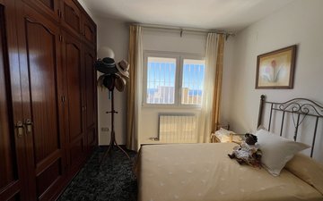 Property slide 120
