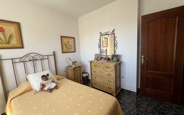 Property slide 123
