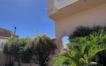 Property slide 23