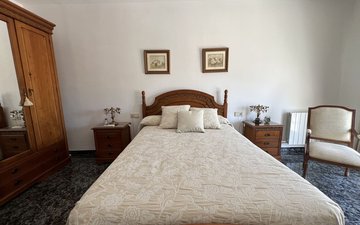 Property slide 36