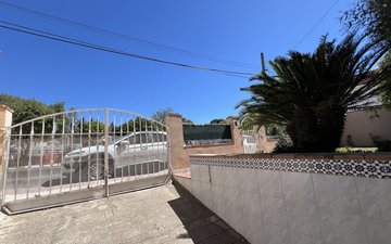 Property slide 42