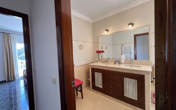 Property slide 50