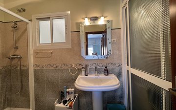 Property slide 86