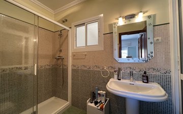 Property slide 87