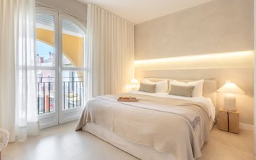 Property slide 17