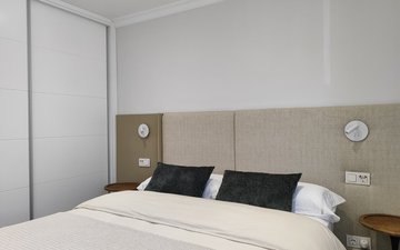 Property slide 31