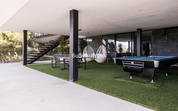 Property slide 39