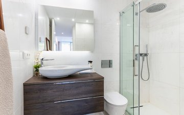 Property slide 16