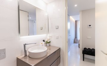 Property slide 20