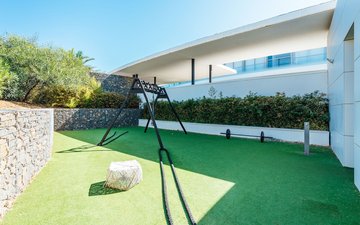 Property slide 33