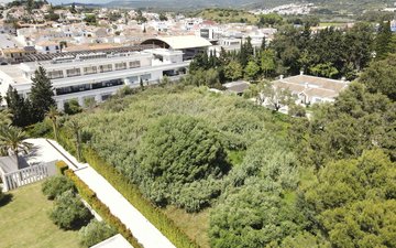 Property slide 8