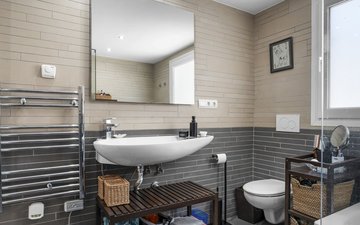 Property slide 19