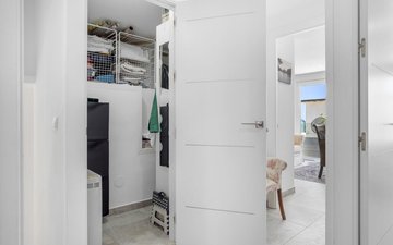 Property slide 21